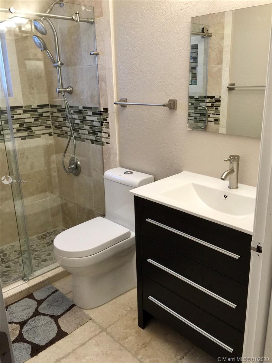 WESTWIND LAKES SEC 6 - Residential Lease