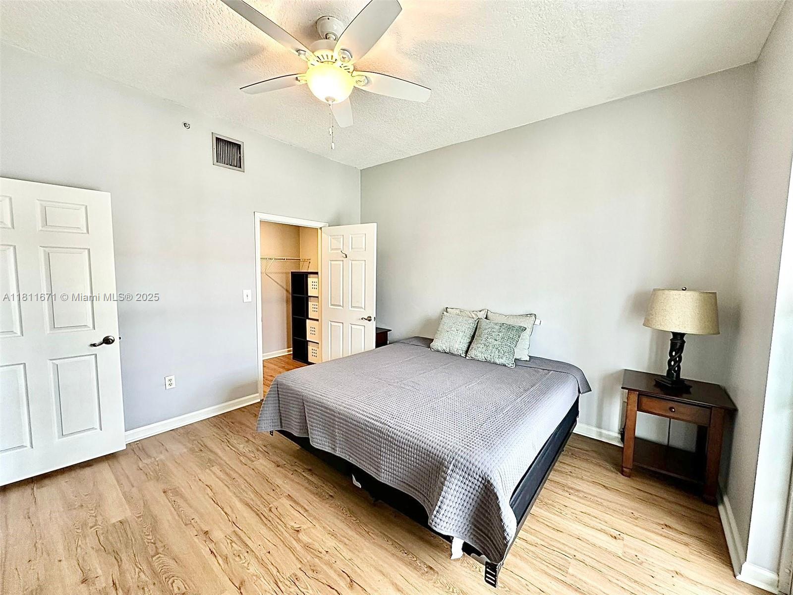 VILLAGE AT ABACOA CONDO - Residential Lease