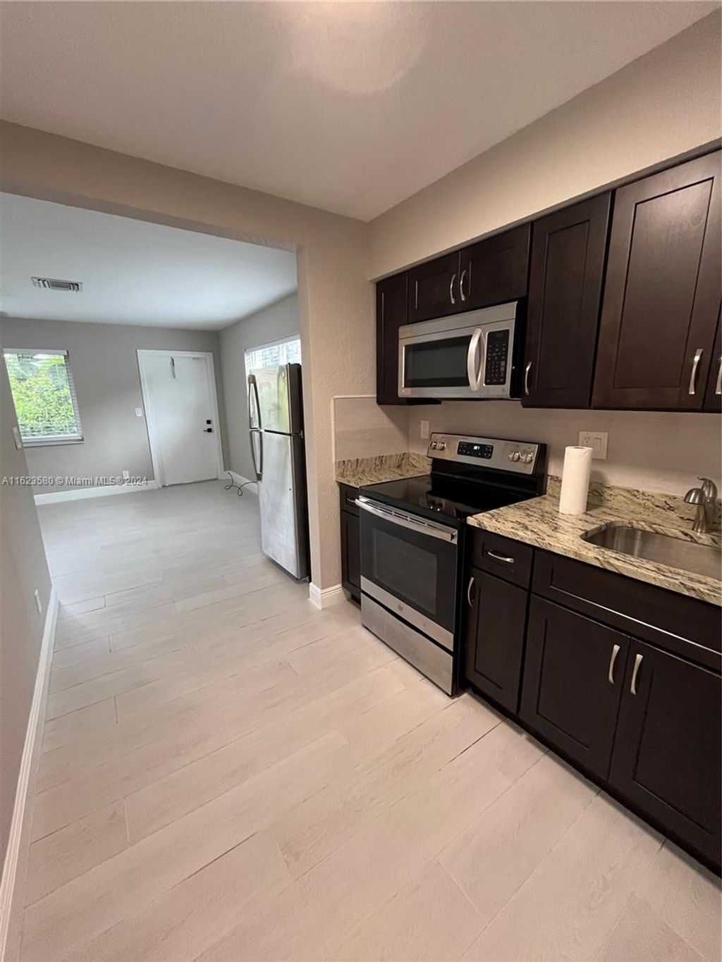Photo of 1015 W Las Olas Blvd #1, Fort Lauderdale, FL 33312 (MLS # A11623580)