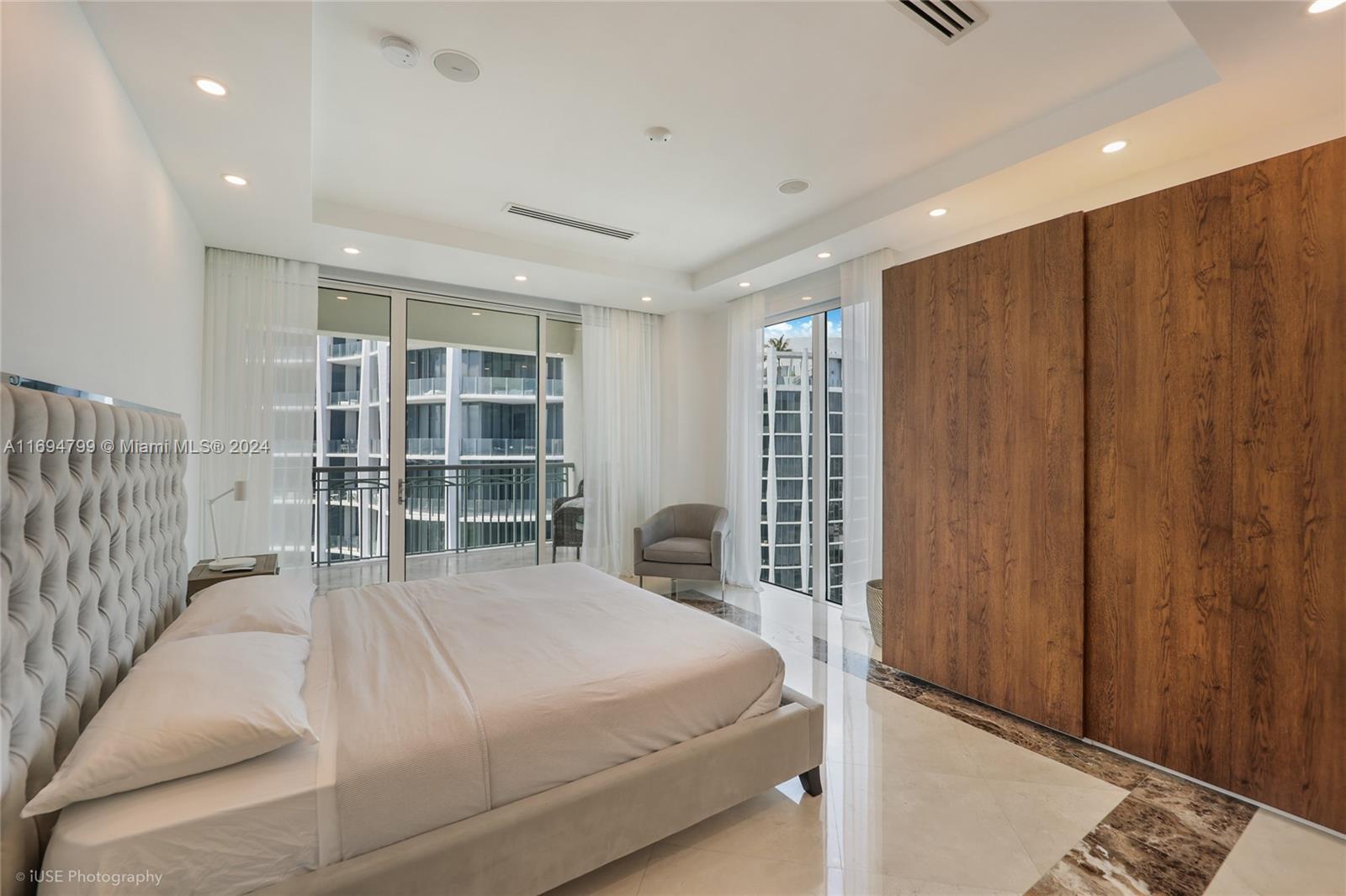 THE TOWER RESIDENCES COND - Residential
