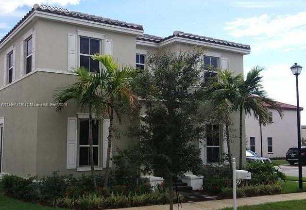 KENDALL COMMONS RESIDENTI - Residential Lease