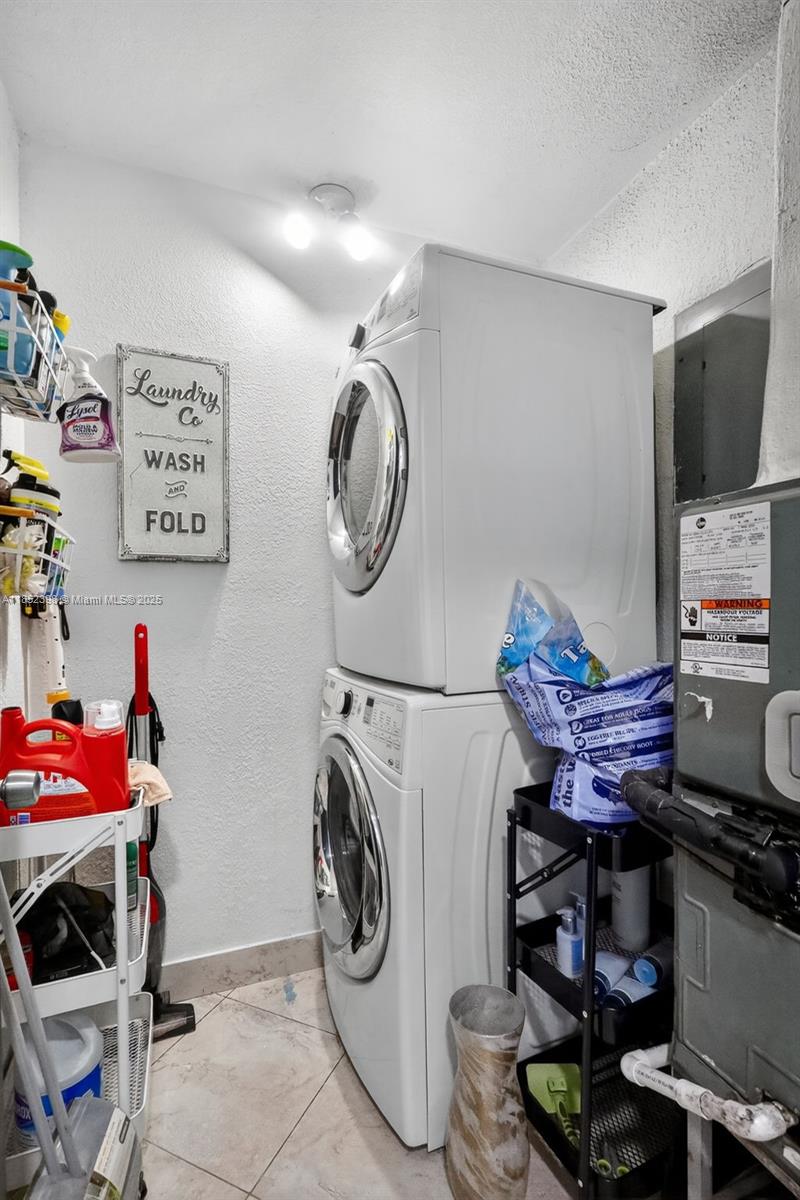 PALMLAND HOMES SOUTH NO 5 - Residential