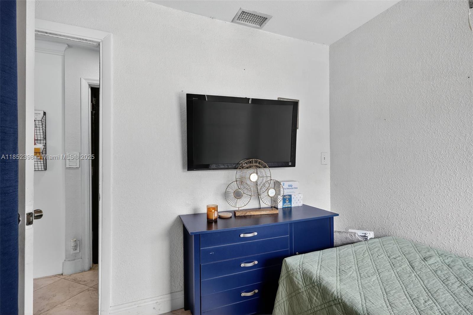 PALMLAND HOMES SOUTH NO 5 - Residential