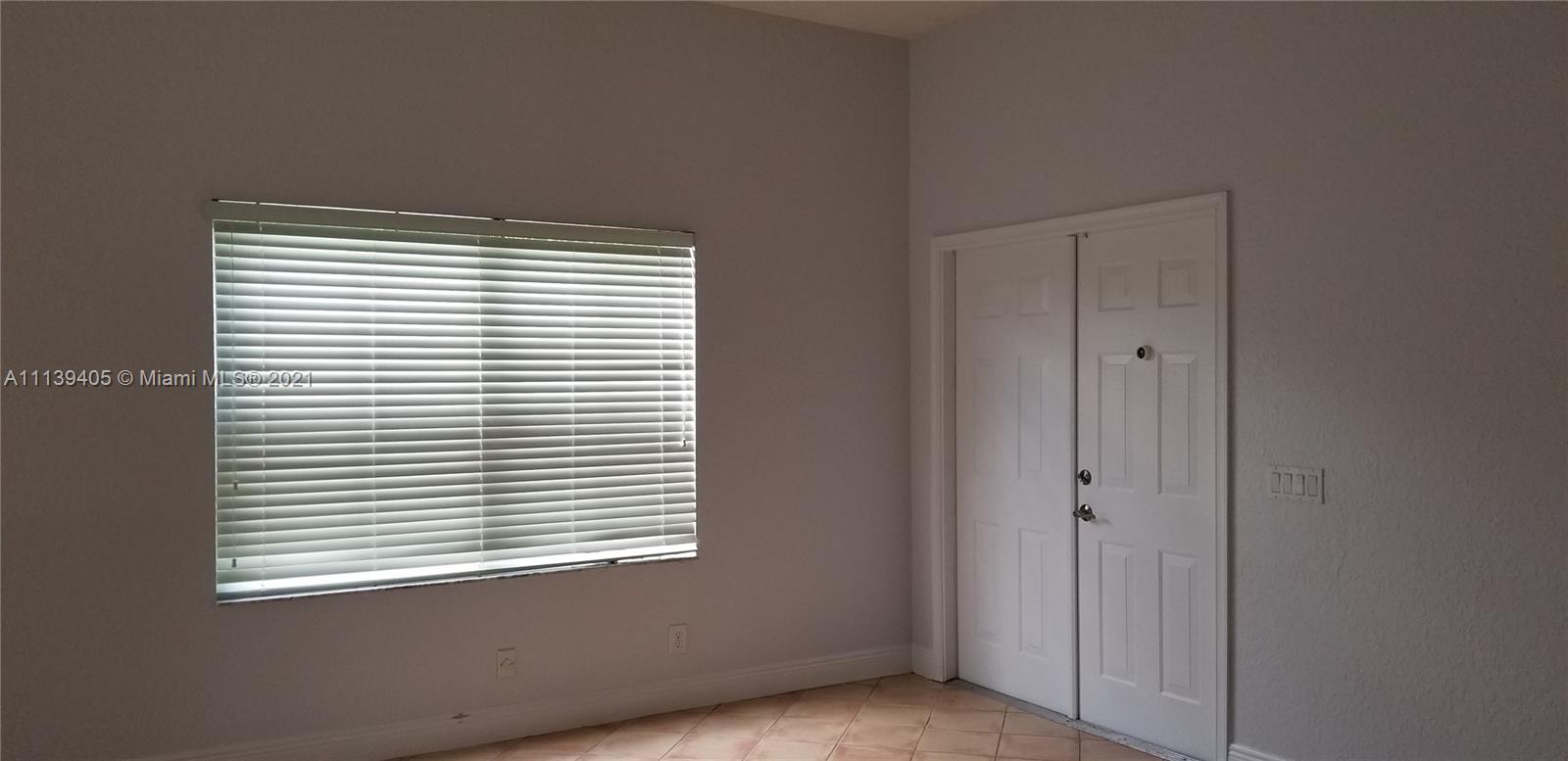 SECTOR 2-PARCELS 1 2 3 4 - Residential Lease