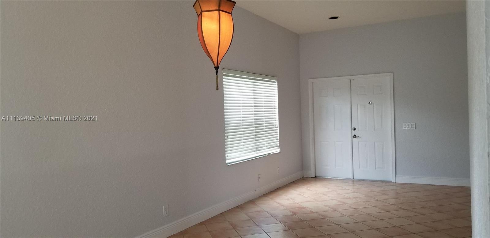 SECTOR 2-PARCELS 1 2 3 4 - Residential Lease