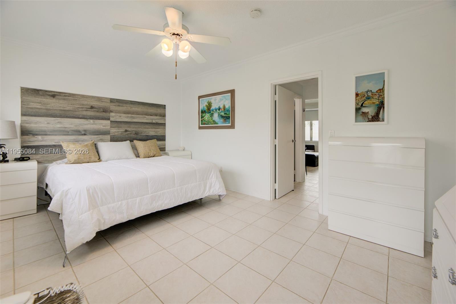 GOLDEN BAY MANOR CO-OP - Residential