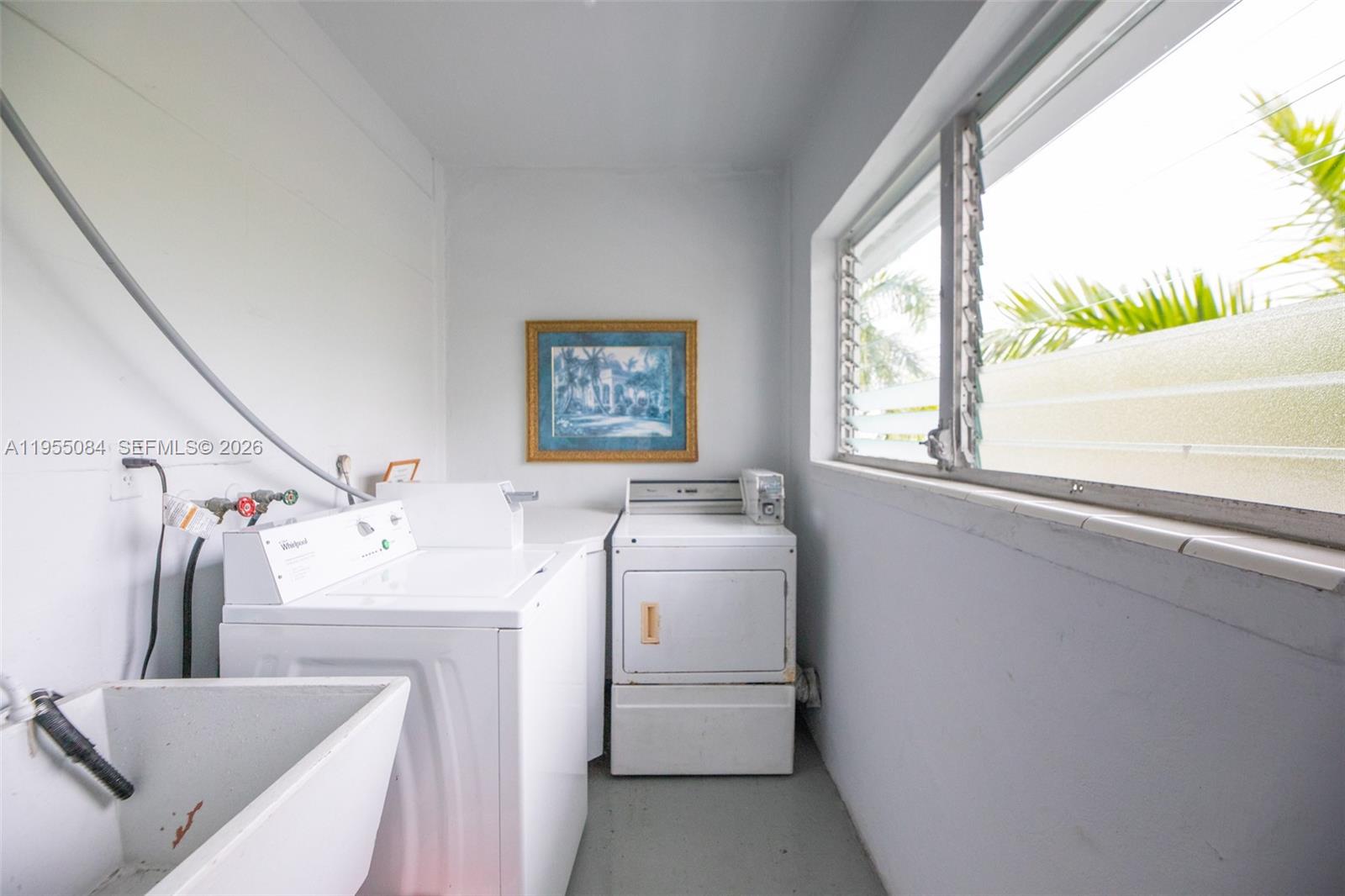 GOLDEN BAY MANOR CO-OP - Residential