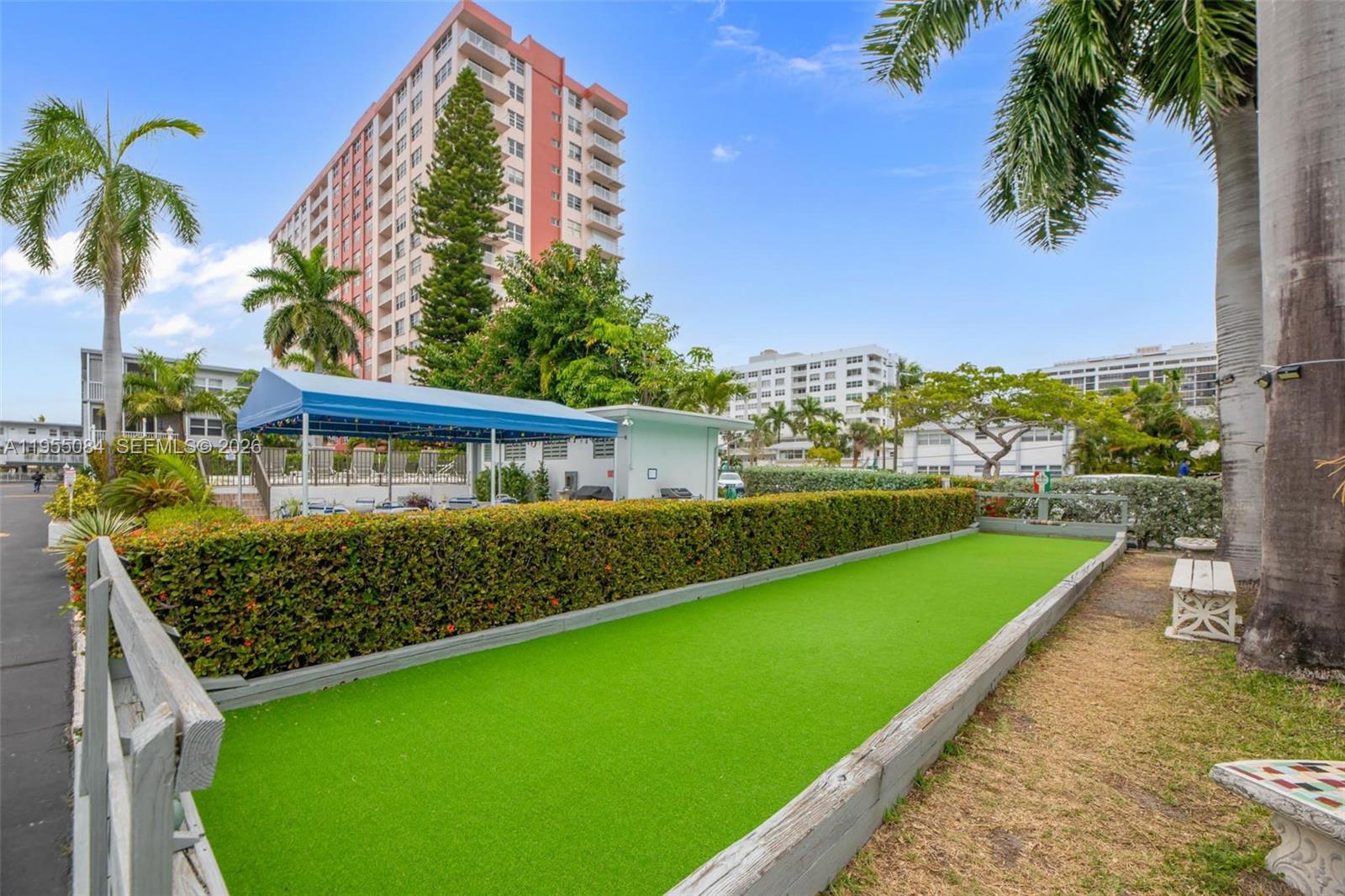 GOLDEN BAY MANOR CO-OP - Residential