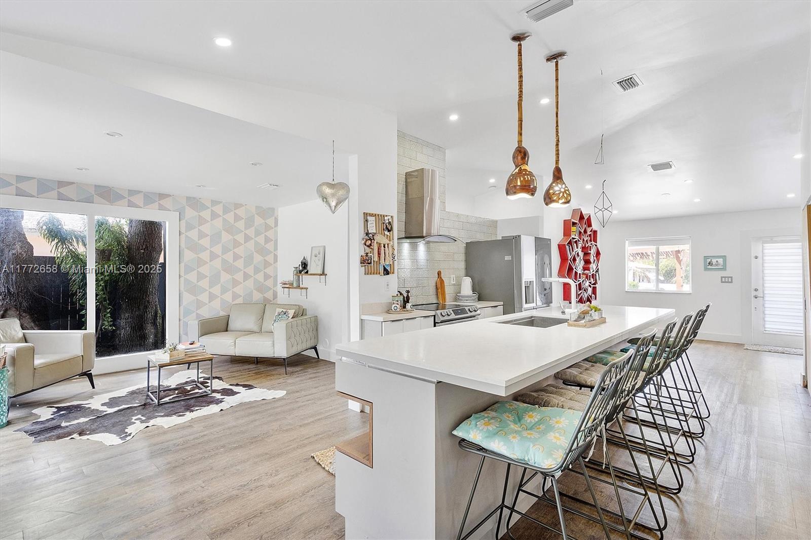 BELLEVUE BISCAYNE - Residential