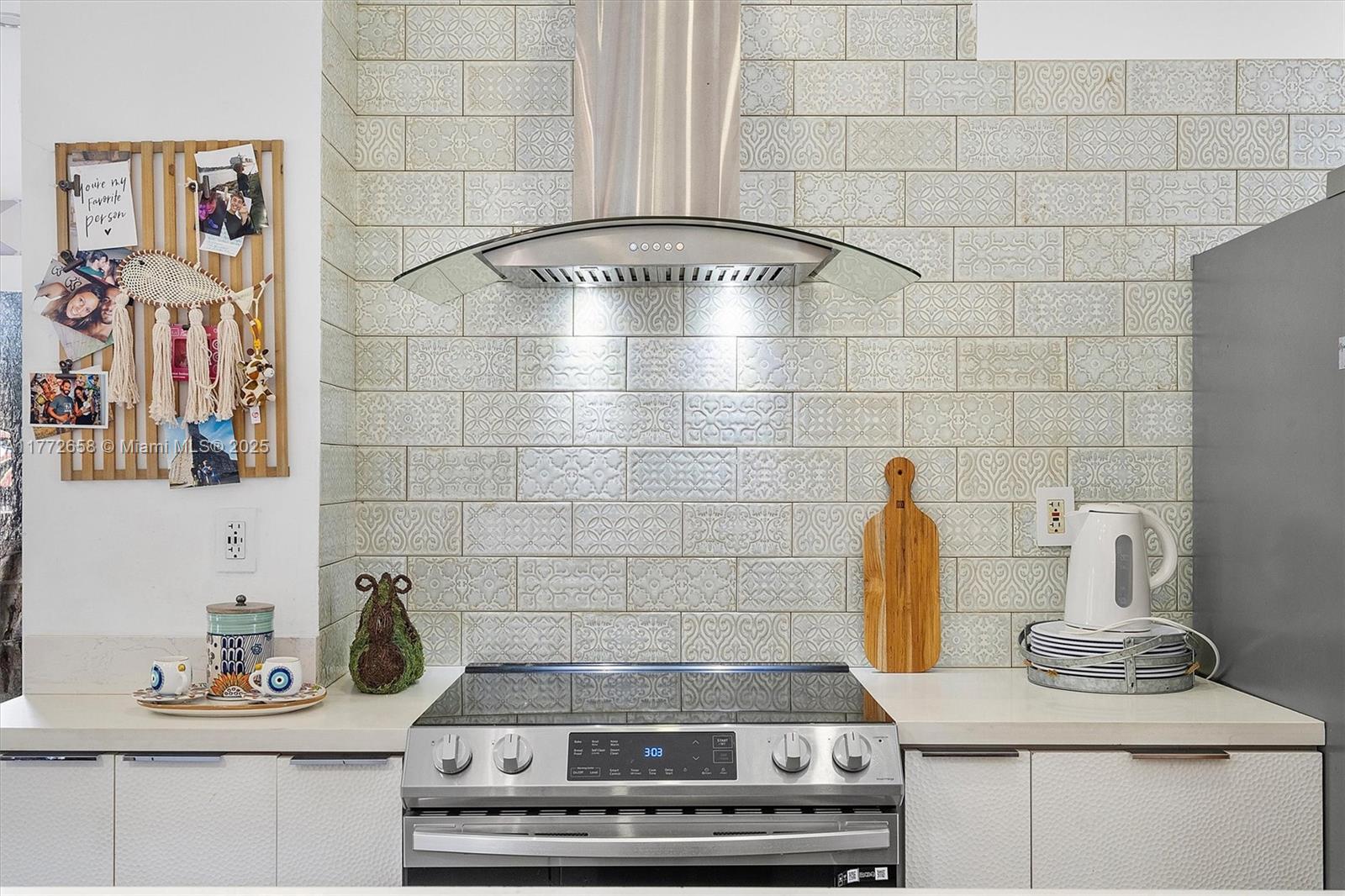 BELLEVUE BISCAYNE - Residential