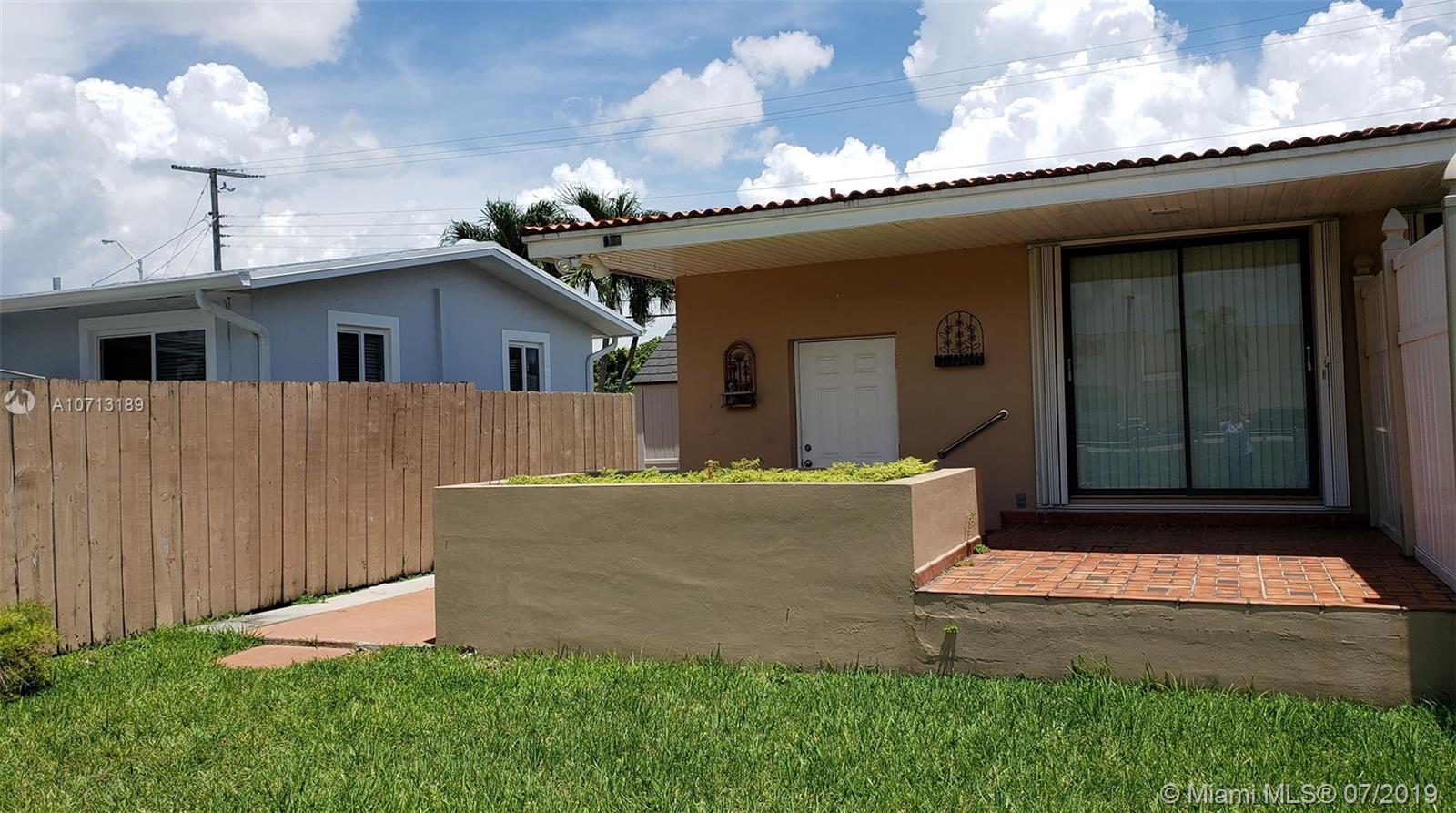 PALM SPRINGS SEC 4 5TH AD - Residential Lease