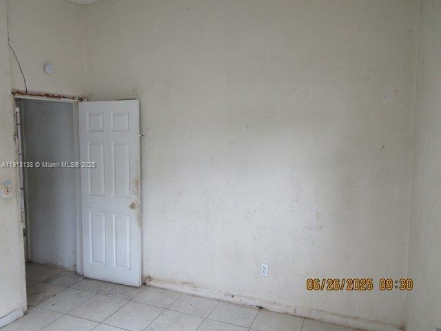 EVERGLADES AVE HTS ADDN - Residential