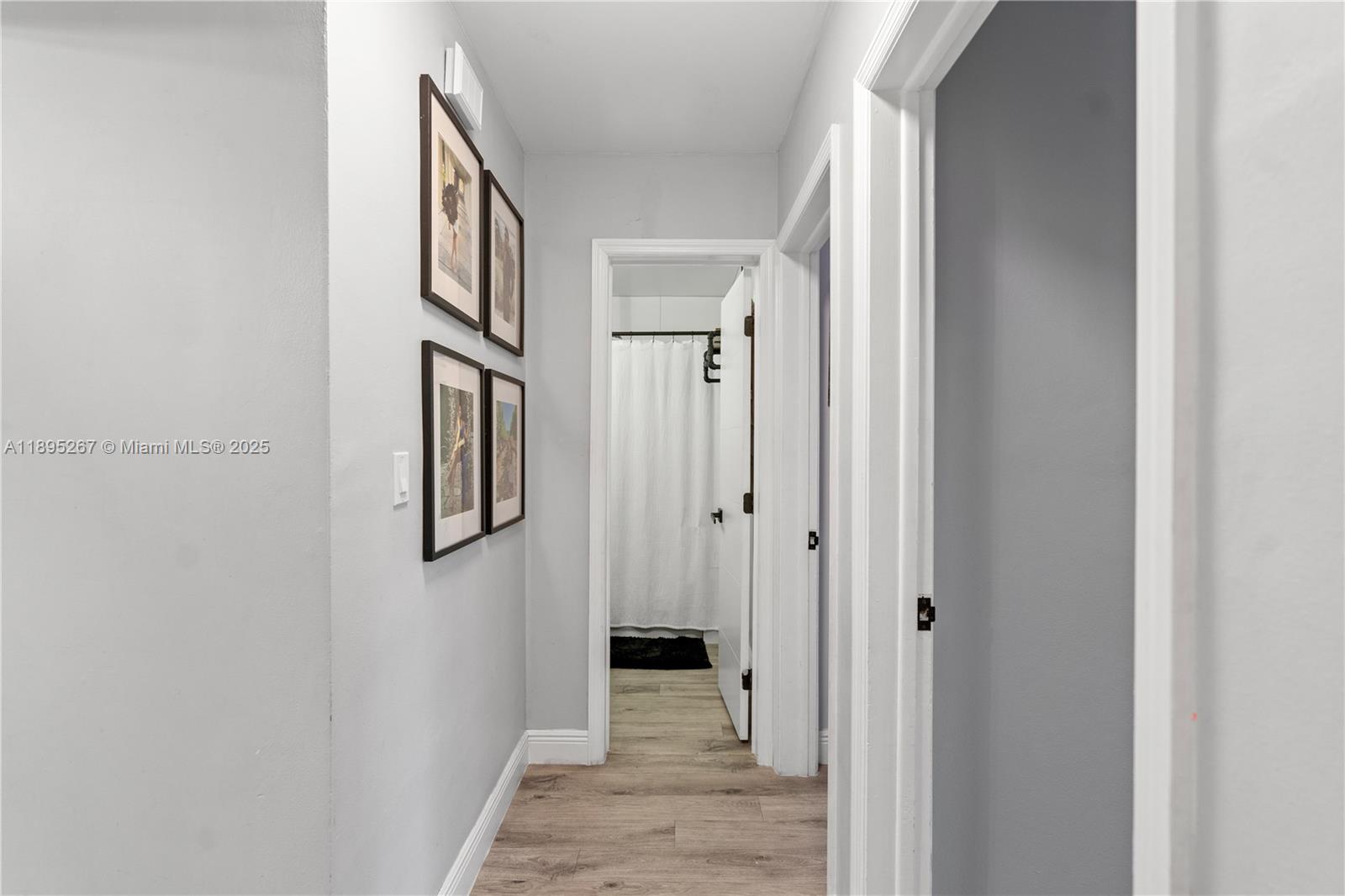 HOLLYWOOD PINES NO 2 AMEN - Residential