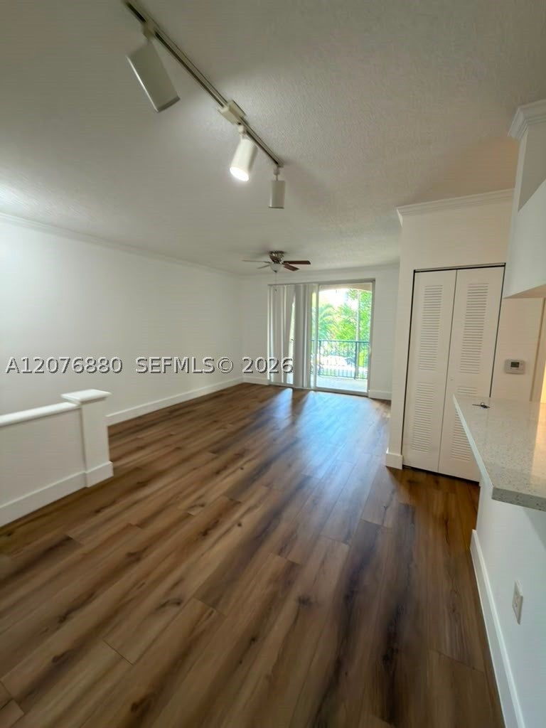 17145 N Bay Rd 4202