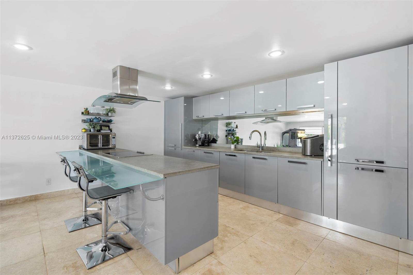 SANS SOUCI ESTATES - Residential