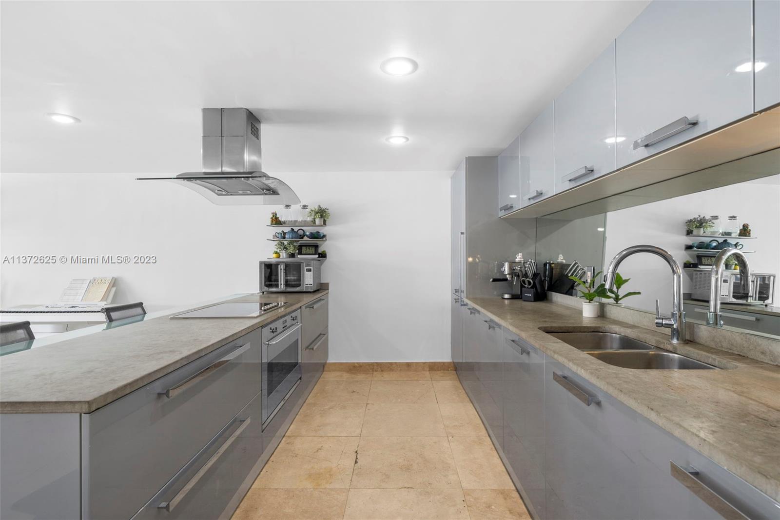 SANS SOUCI ESTATES - Residential