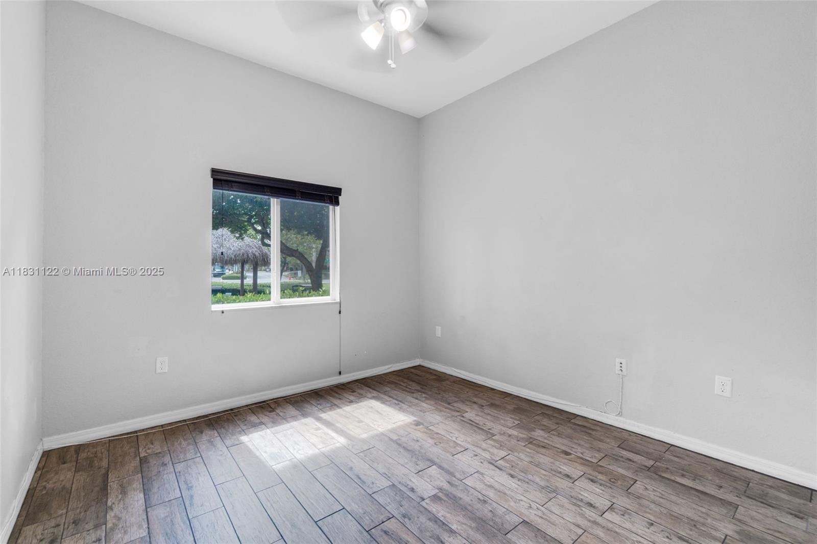 CALI GREENS - Residential