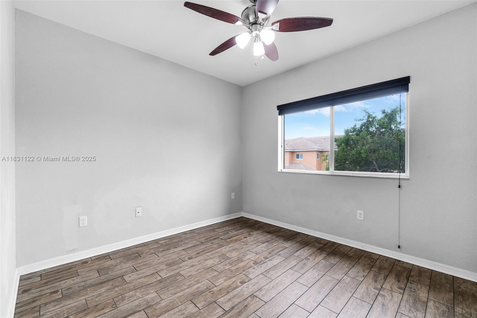 CALI GREENS - Residential