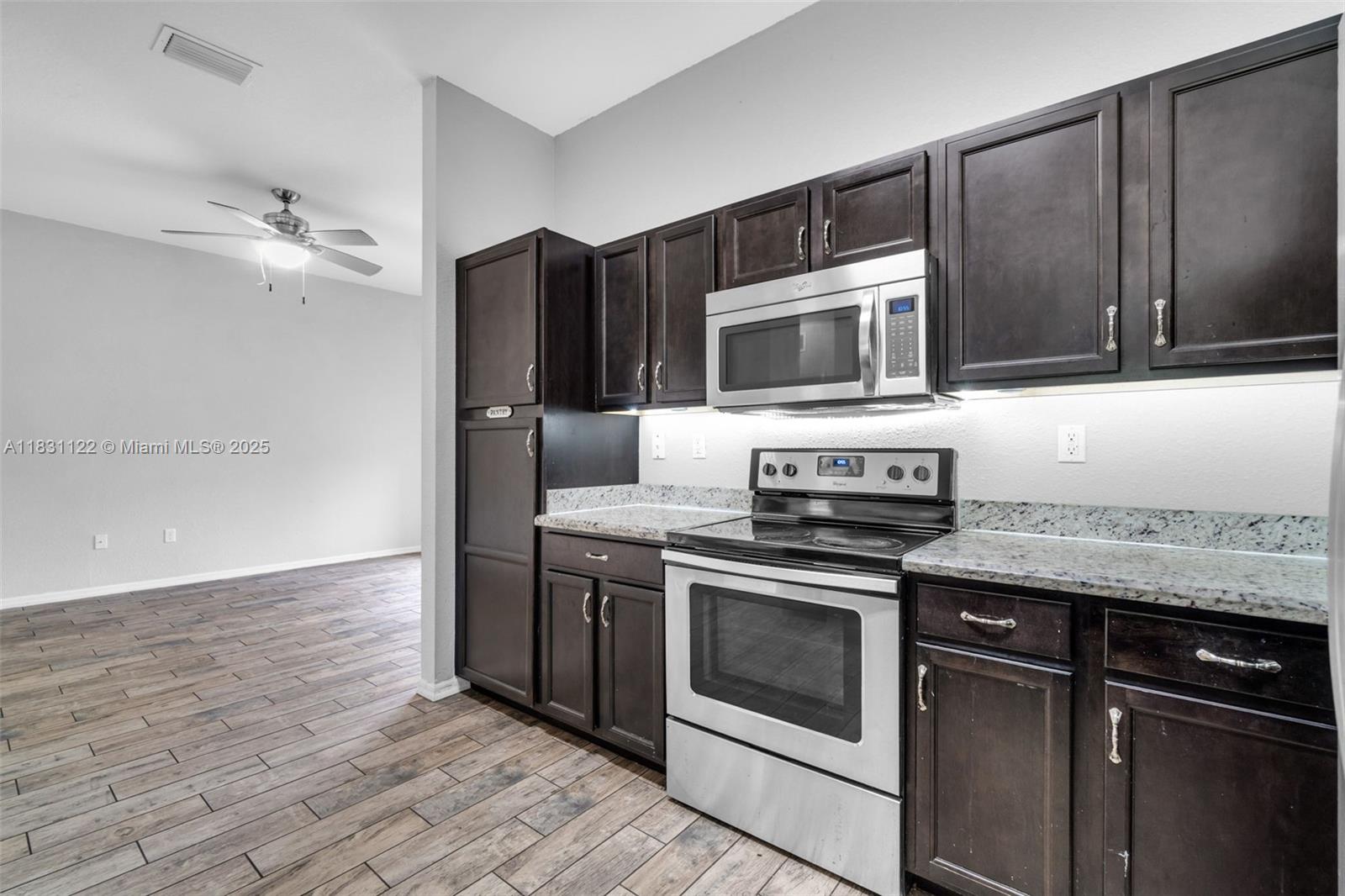 CALI GREENS - Residential