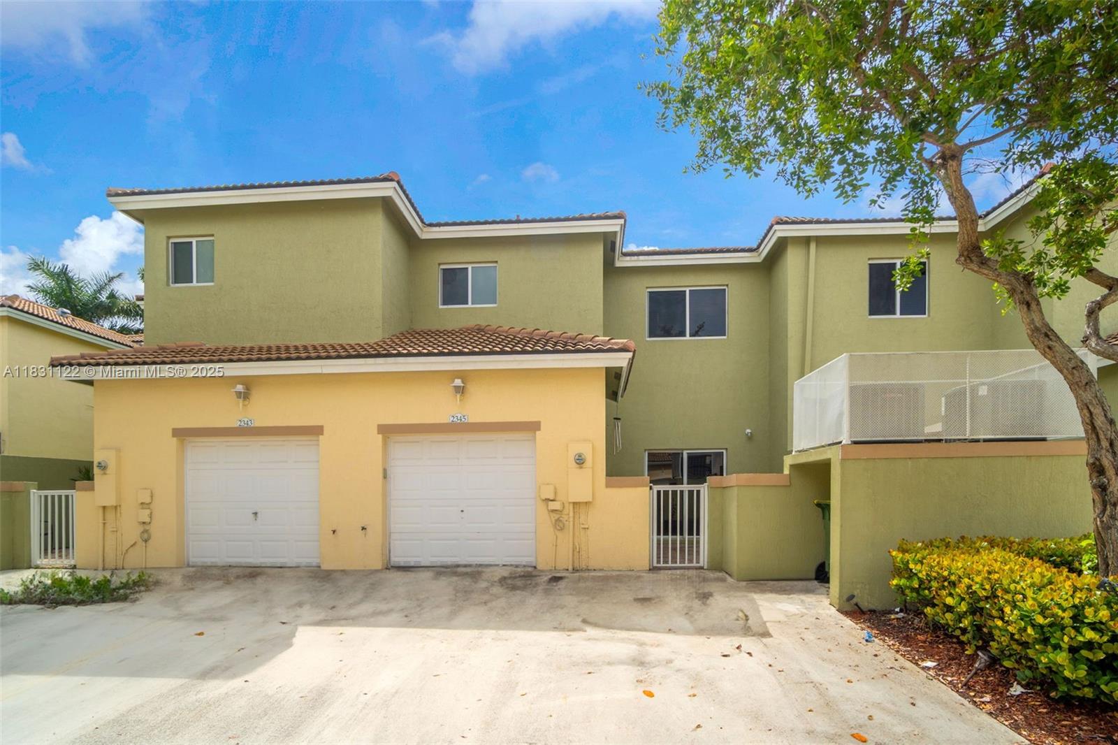 2345 SE 16th Pl