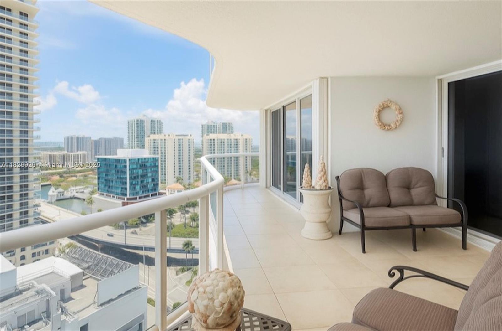 16711 Collins Ave 2301