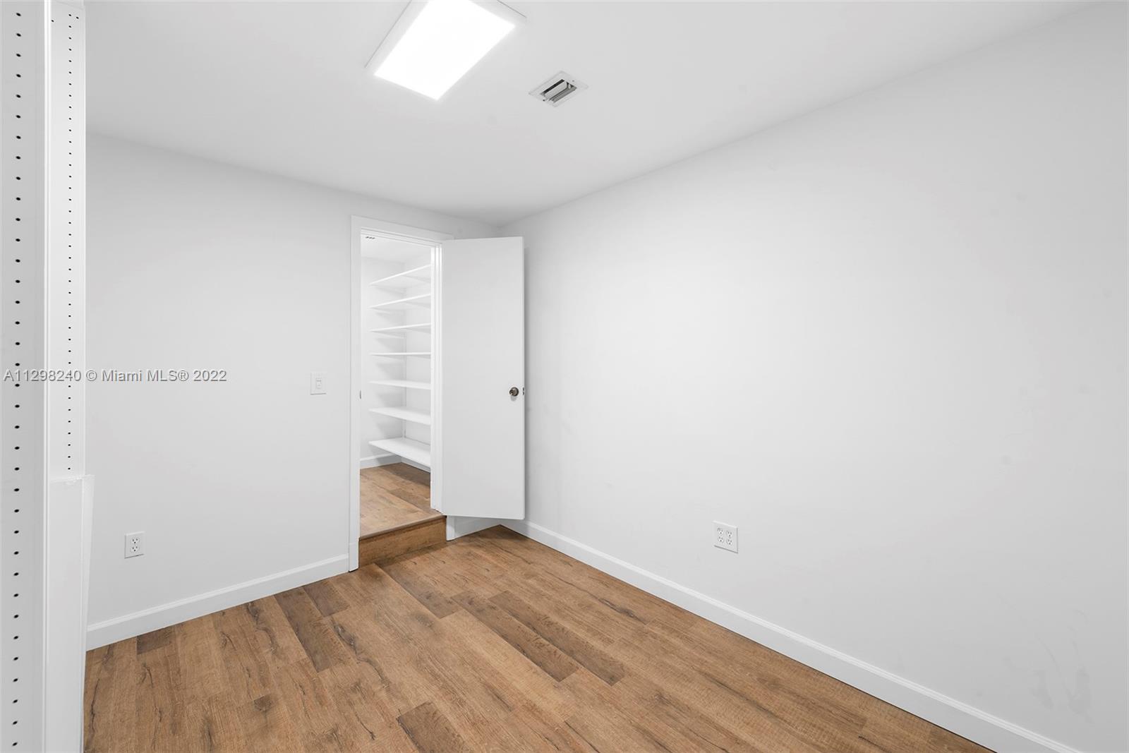 SECOND AMD PLAT OF NORMAN - Residential