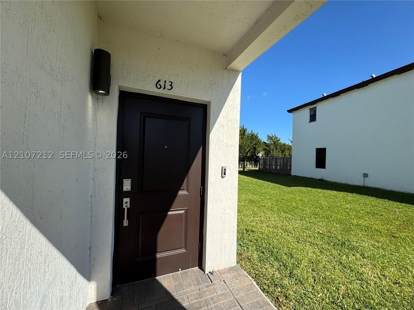 613 NE 208th Ter 613