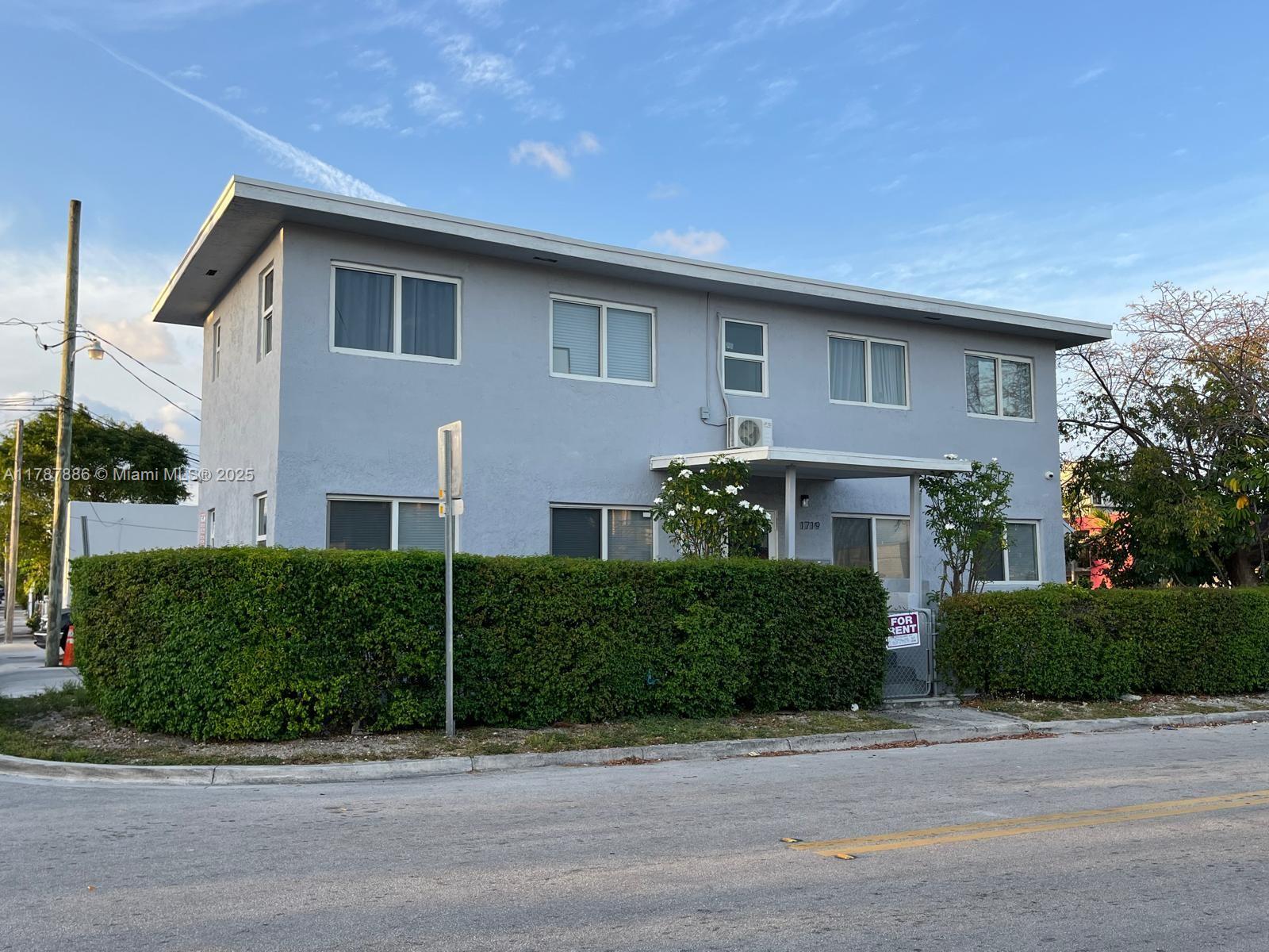 Rental Property at 1719 Nw 1st St 1, Miami, Broward County, Florida - Bedrooms: 1 
Bathrooms: 1  - $1,990 MO.