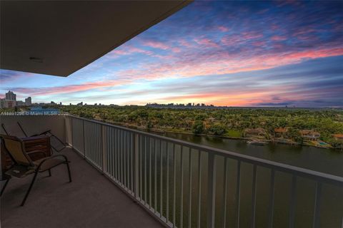 Photo of 5838 Collins Ave #11B, Miami Beach, FL 33140 (MLS # A11891296)