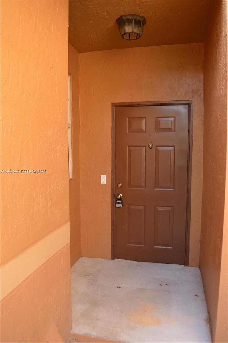 SECTORS 3 & 4 BOUNDARY PL - Residential Lease