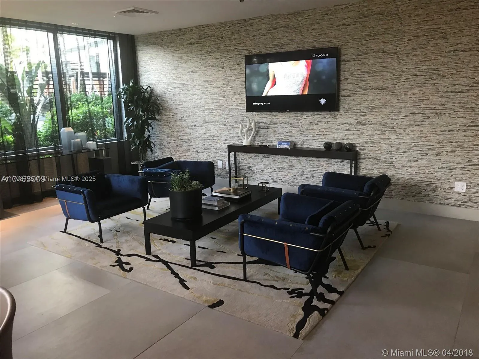 Miami, Florida 33137, United States, 2 Bedrooms Bedrooms, ,2 BathroomsBathrooms,Residential,Pending,124617