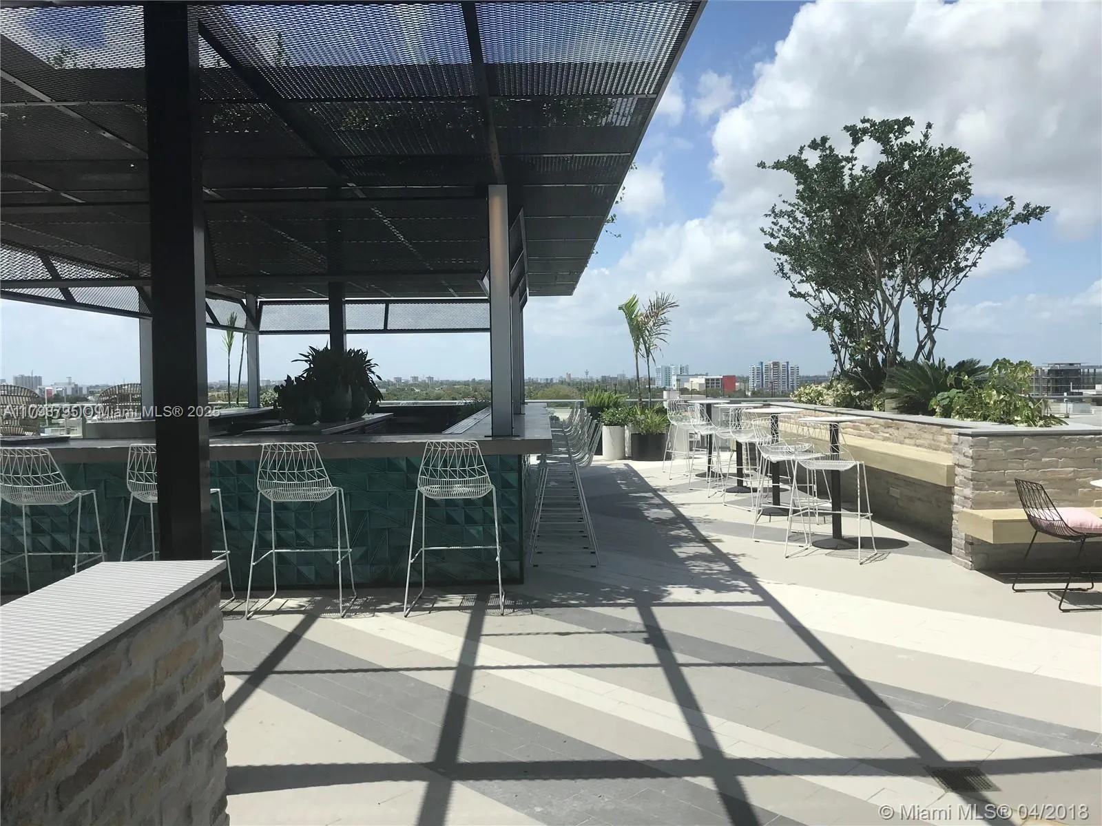 Miami, Florida 33137, United States, 2 Bedrooms Bedrooms, ,2 BathroomsBathrooms,Residential,Pending,124617