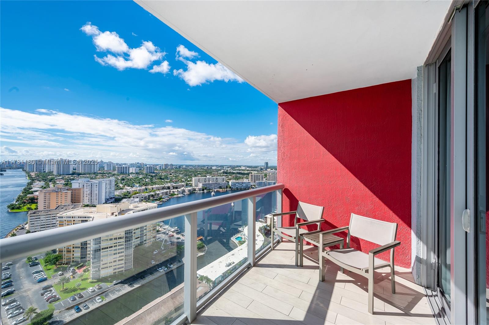 BEACHWALK CONDOMINIUM - Residential