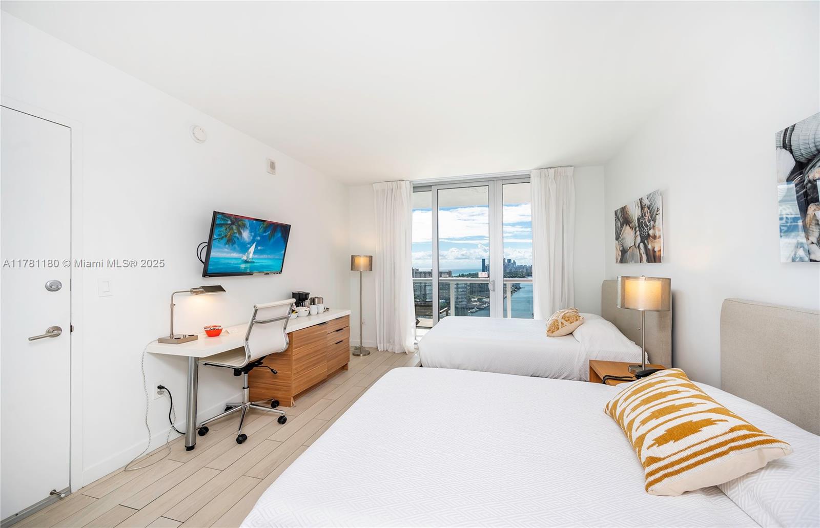BEACHWALK CONDOMINIUM - Residential