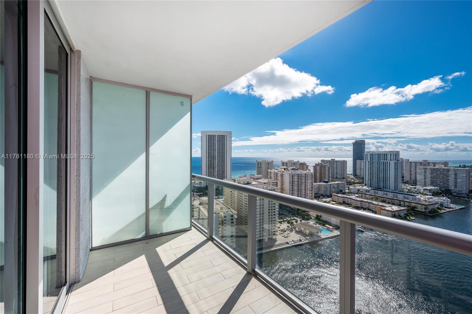 BEACHWALK CONDOMINIUM - Residential