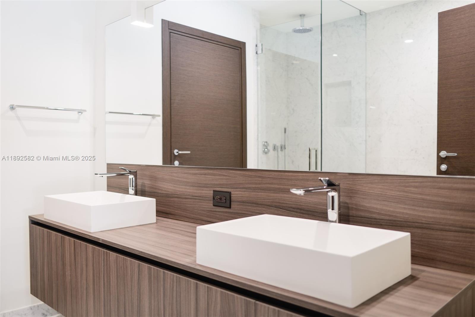 Brickell Flatiron - Residential Lease