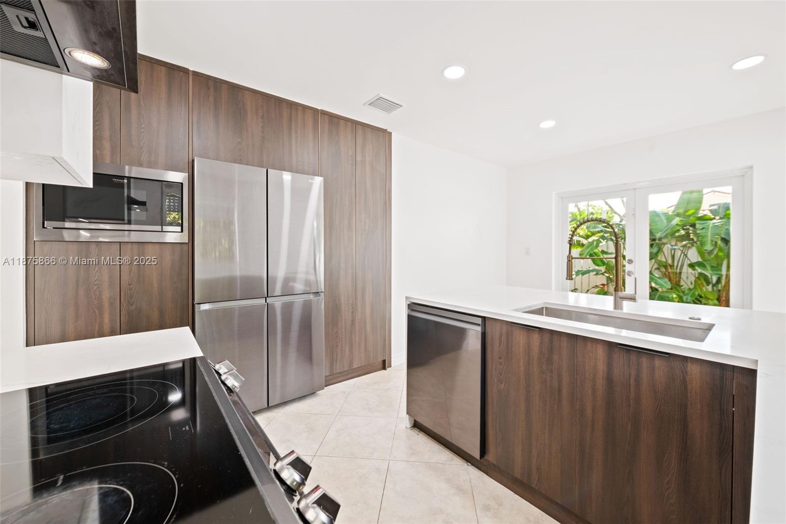 WINSTON PARK SECTION THRE - Residential