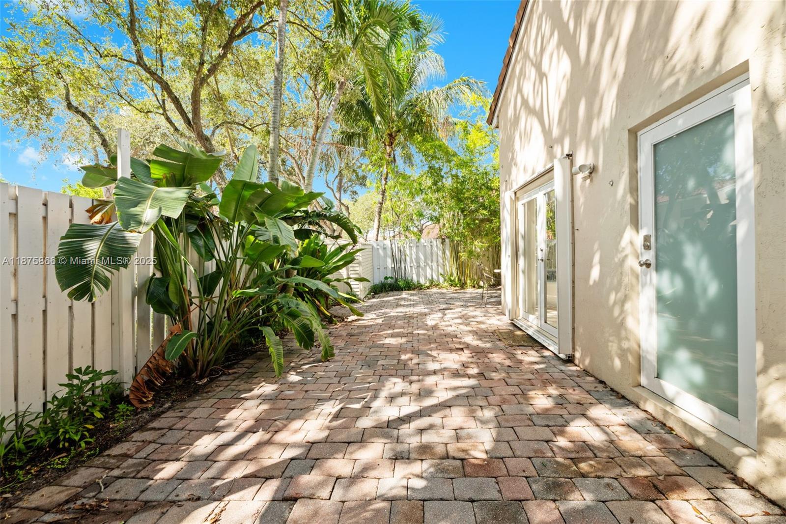 WINSTON PARK SECTION THRE - Residential