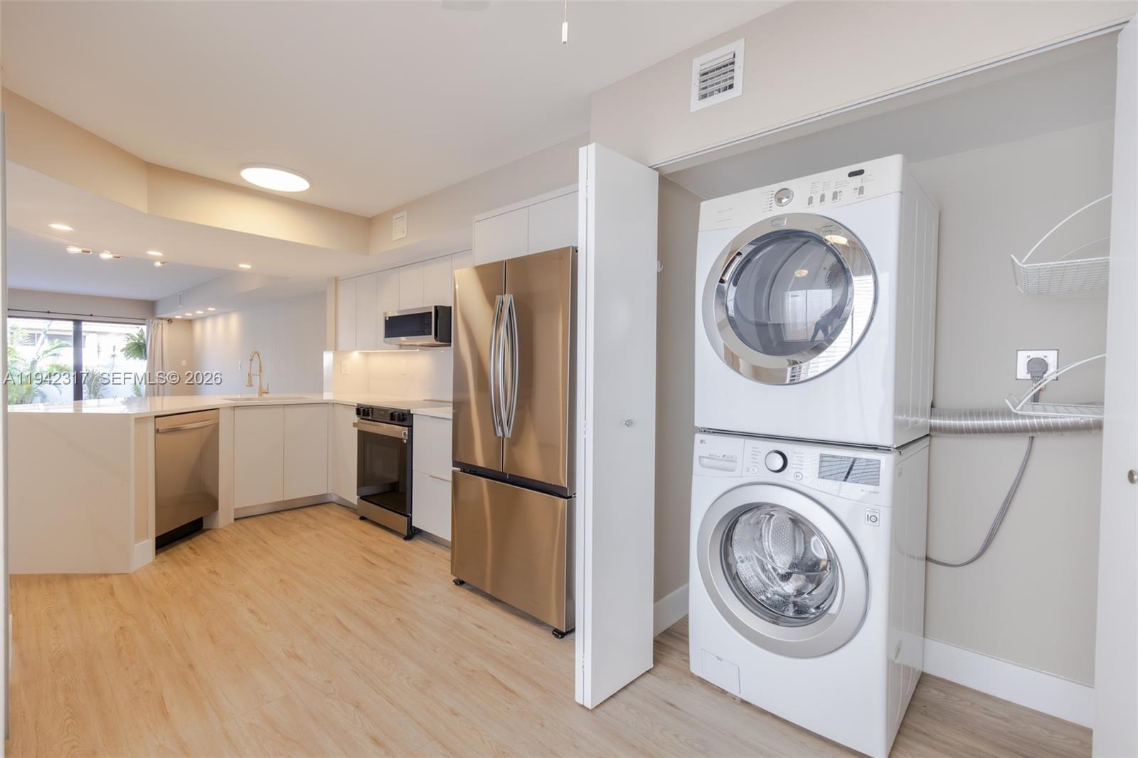 MARINER VILLAGE GARDEN CO - Residential