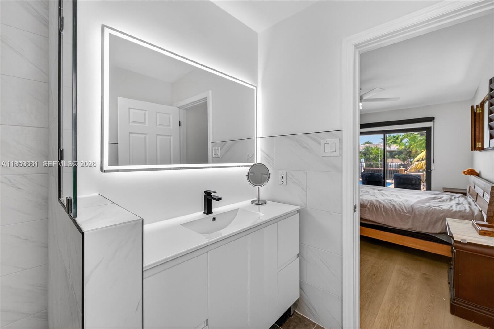 POMPANO ISLES - Residential