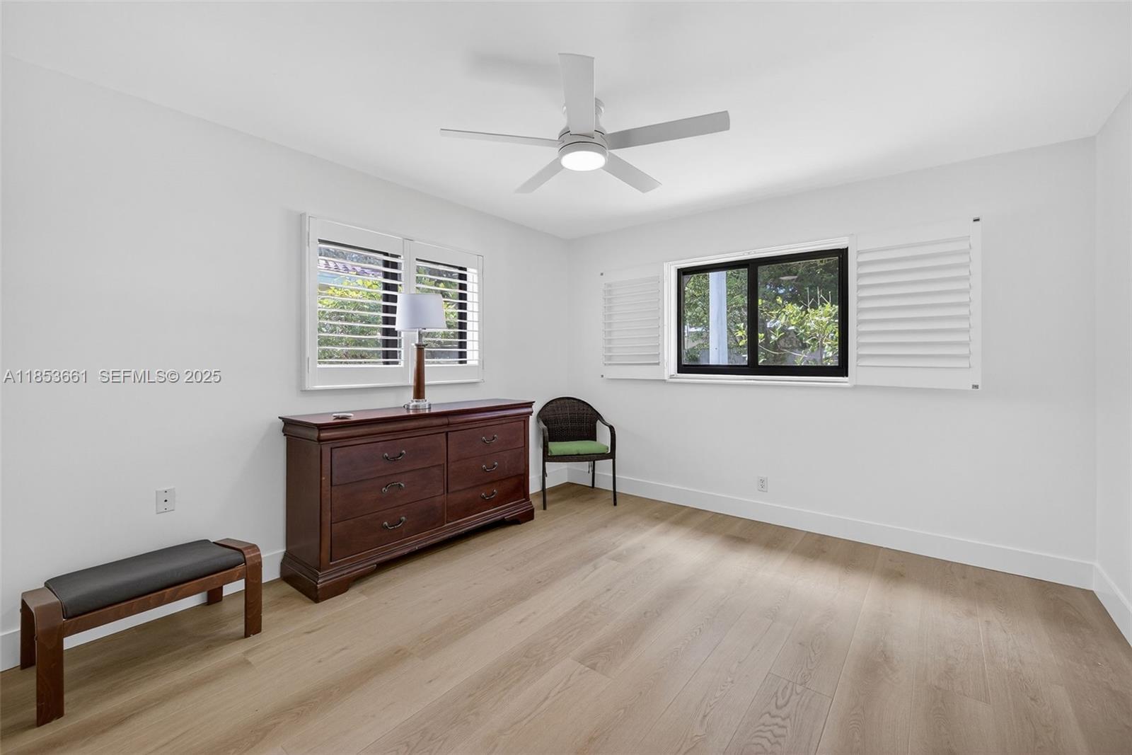 POMPANO ISLES - Residential