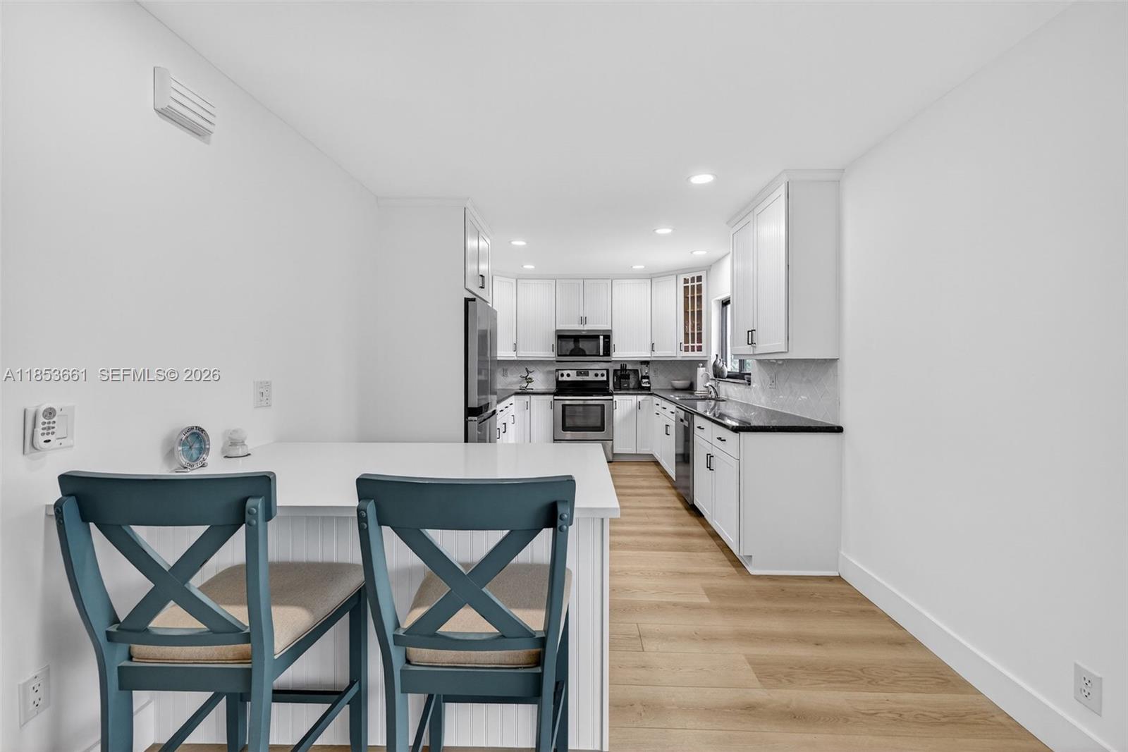 POMPANO ISLES - Residential