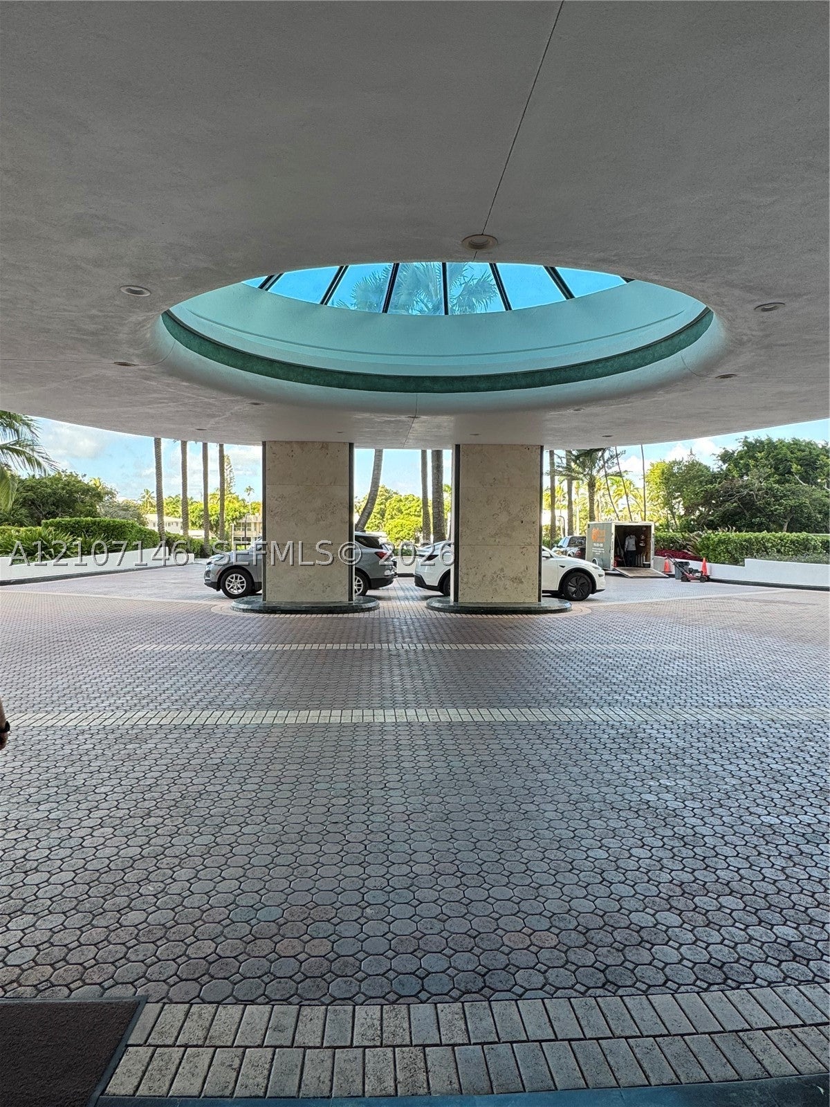10101 Collins Ave 9A