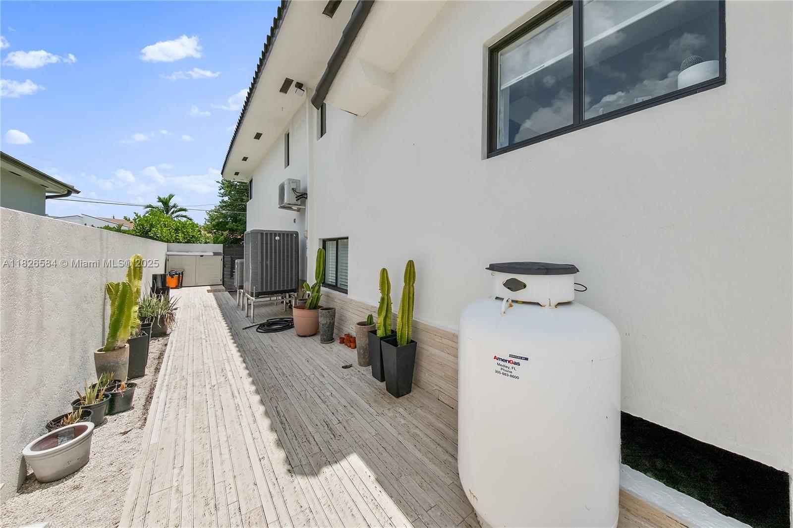 SAN SOUCI ESTATES - Residential