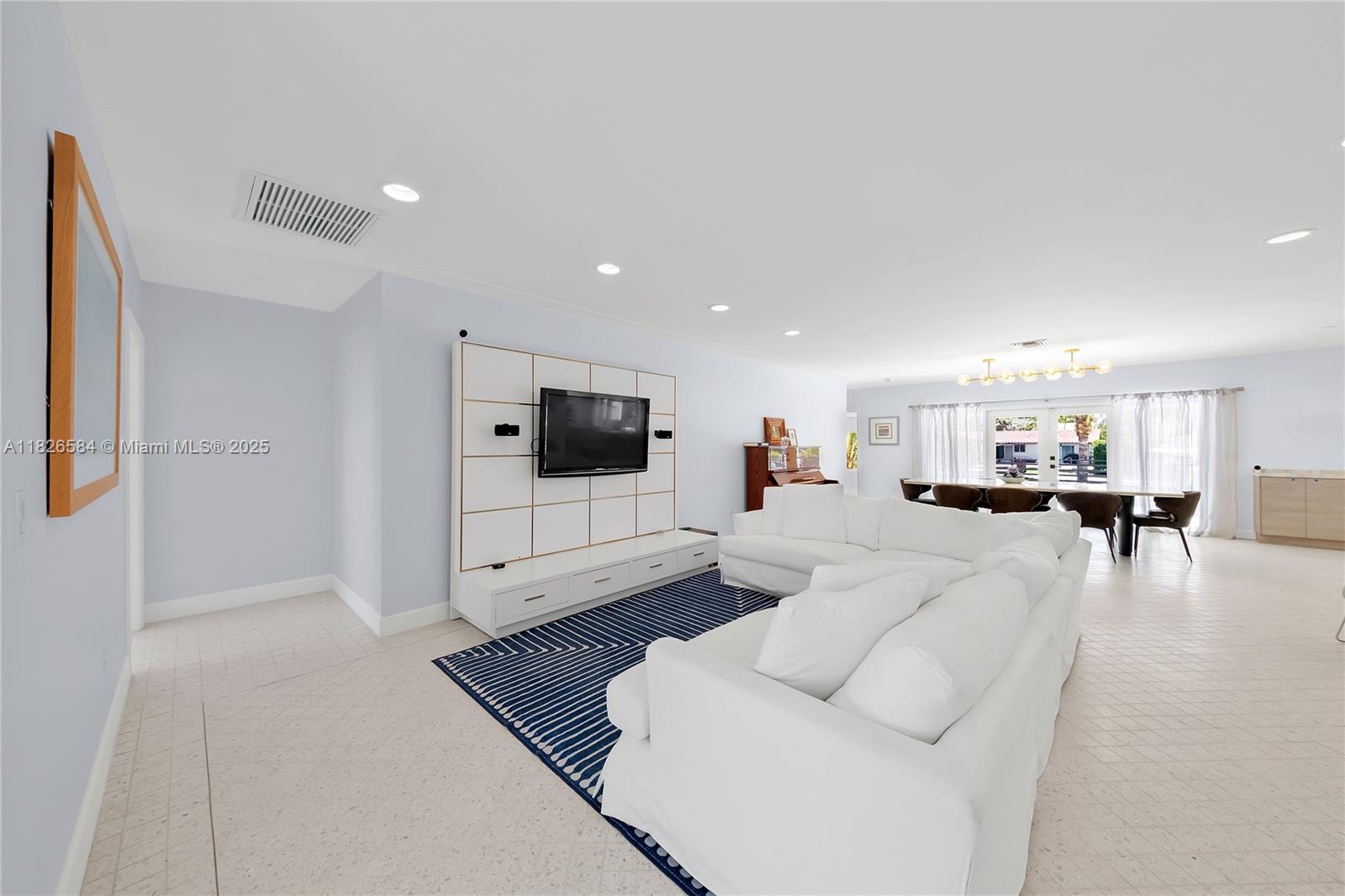 SAN SOUCI ESTATES - Residential