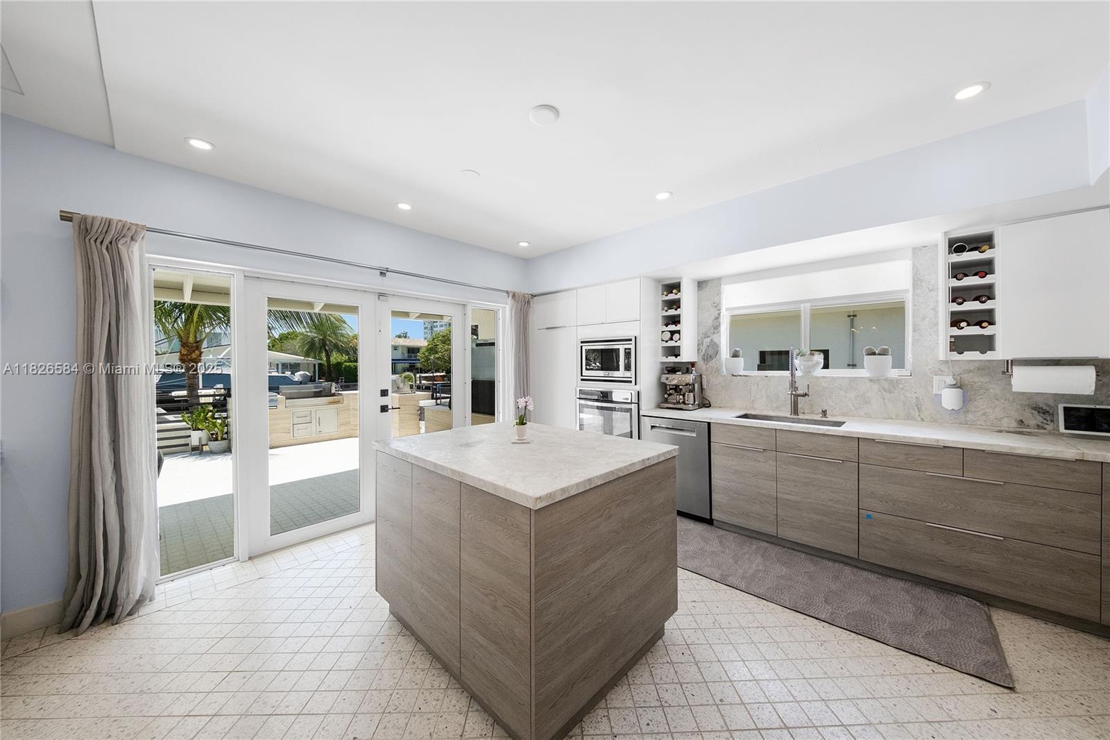 SAN SOUCI ESTATES - Residential