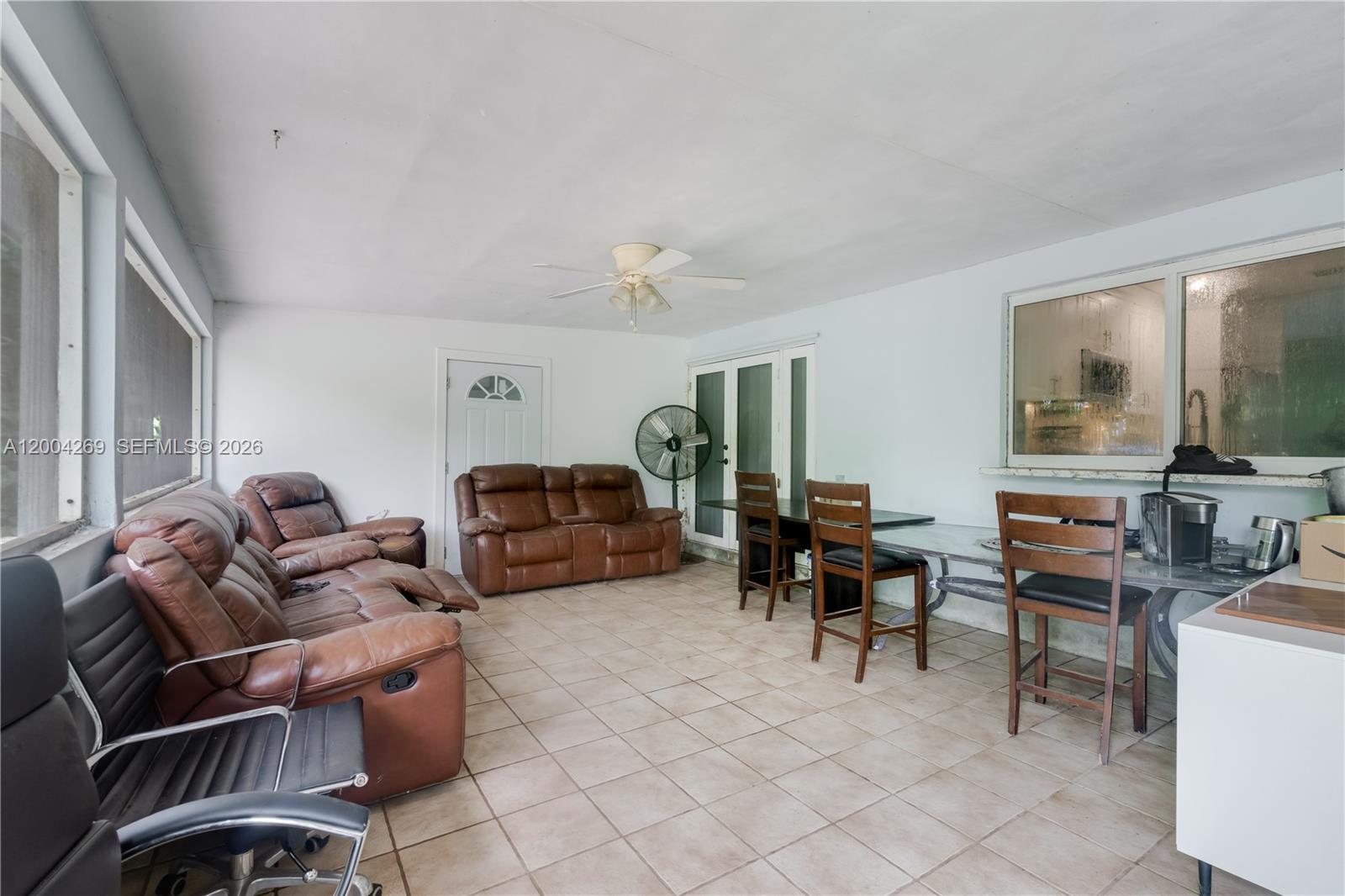 OUTSIDE URBAN DEVELOPMENT - Residential