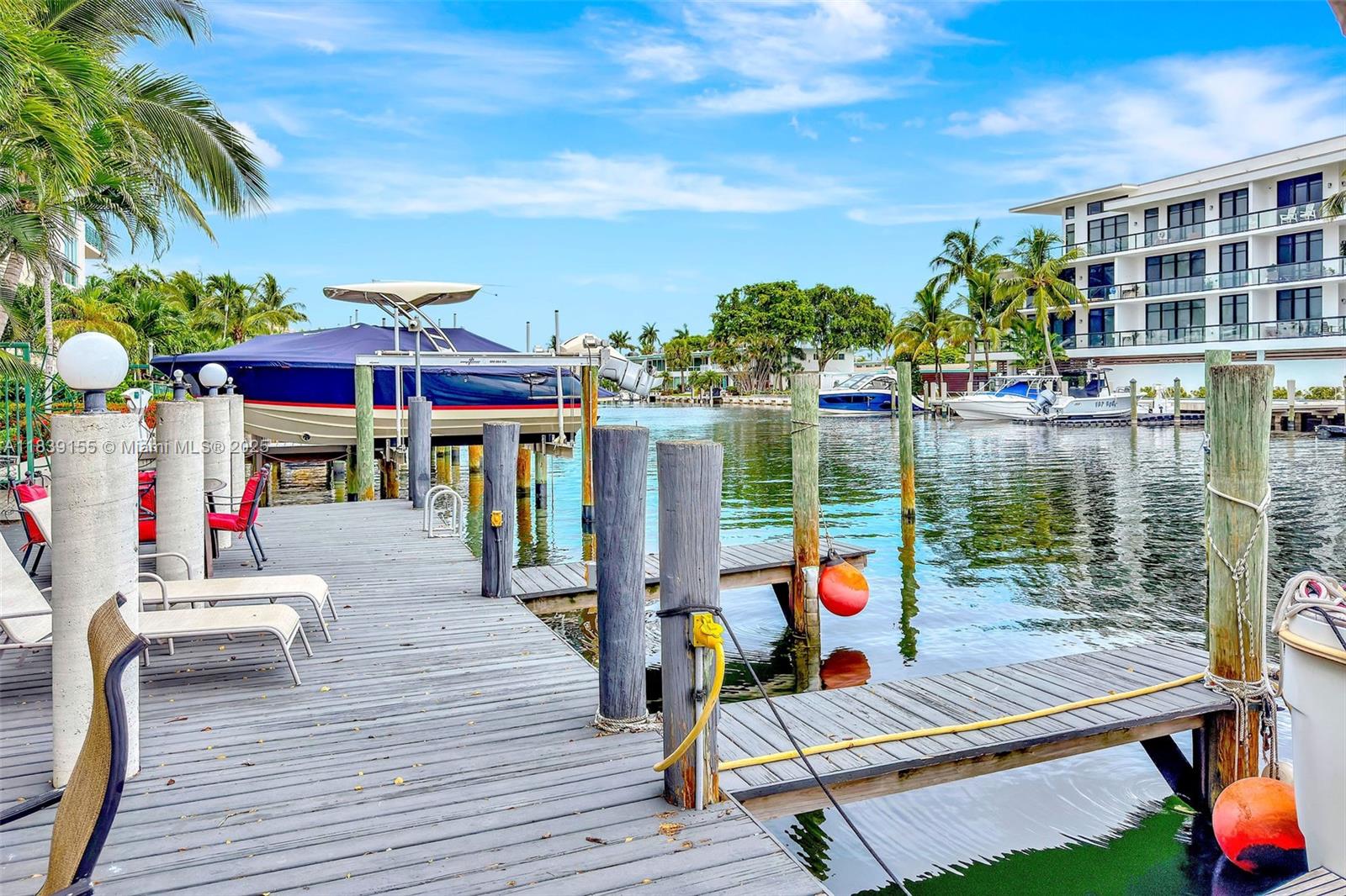 322 Hendricks Isle 3