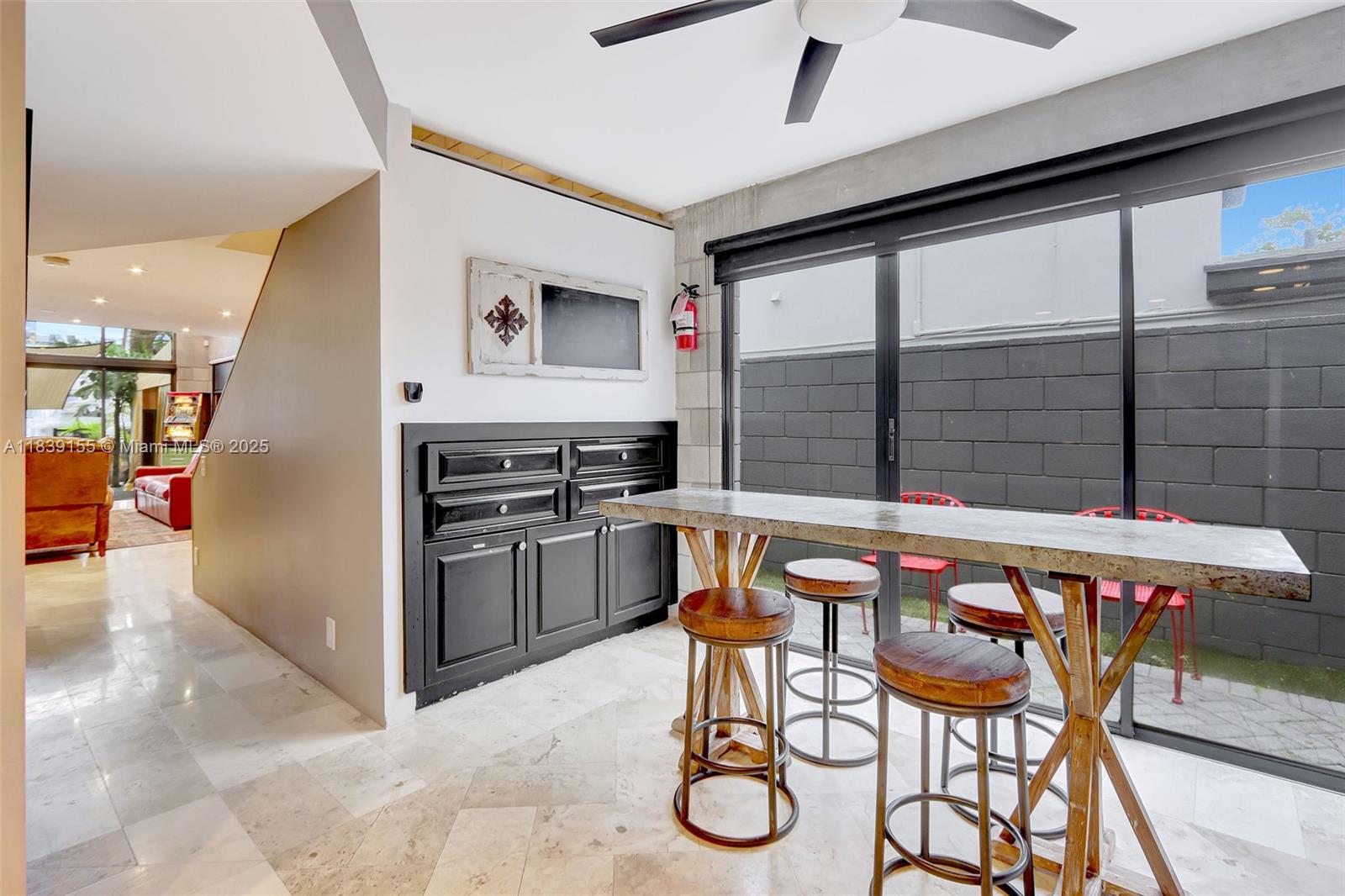 VICTORIA ISLES - Residential Lease