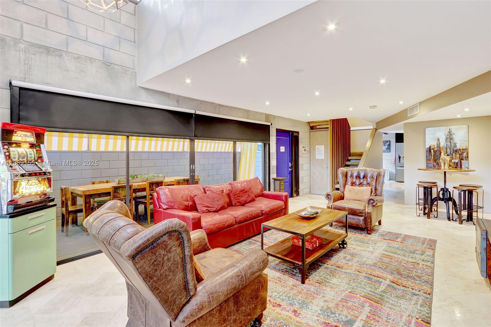 VICTORIA ISLES - Residential Lease